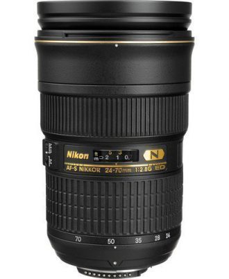 Nikon AF-S NIKKOR 24-70mm f/2.8G ED Lens