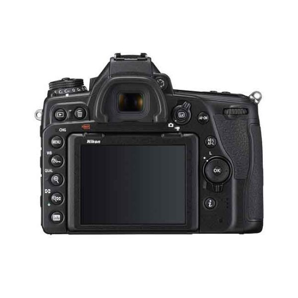 عکس پشت دوربین نیکون d780