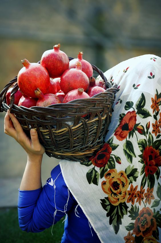 ژست عکاسی شب یلدا