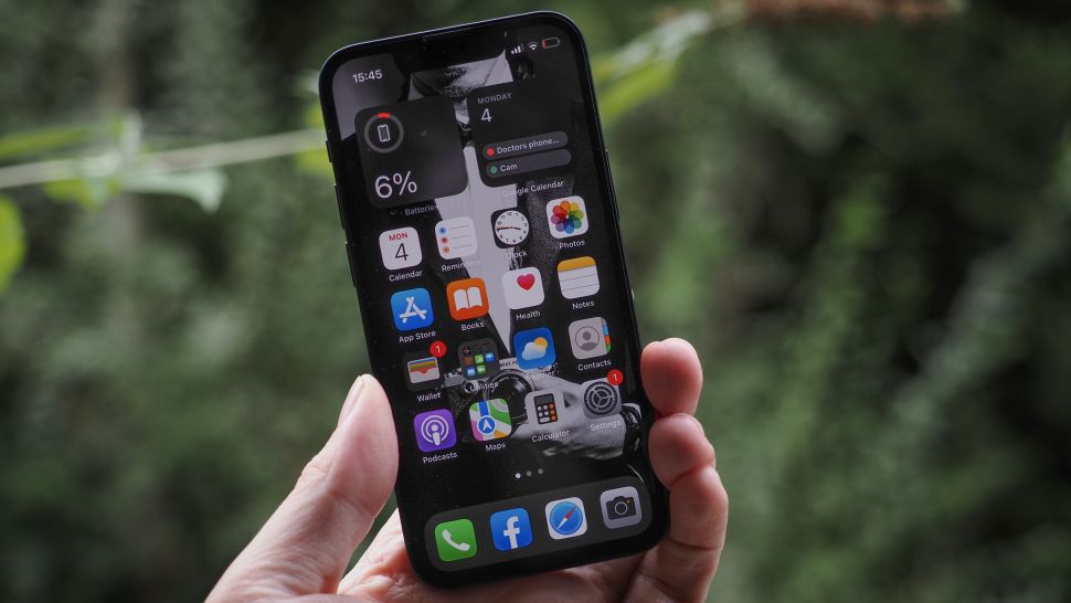 iPhone 13 Mini (2021)
