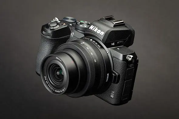 اضافه شدن فوکوس خودکار تشخیص چشم به فیلمبرداری Nikon Z50 با اپدیت فریمور