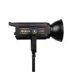 ویدئولایت آراروکس VL200C RGB با طراحی استودیویی، بدنه مشکی مقاوم و کاسه رفلکتور استاندارد، مناسب نورپردازی عکاسی و فیلمبرداری حرفه ای با قابلیت تنظیم رنگ RGB