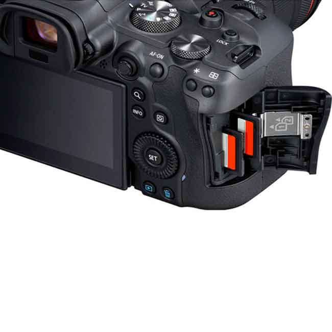اسلات کارت حافظه دوربین بدون آینه کانن eos r6