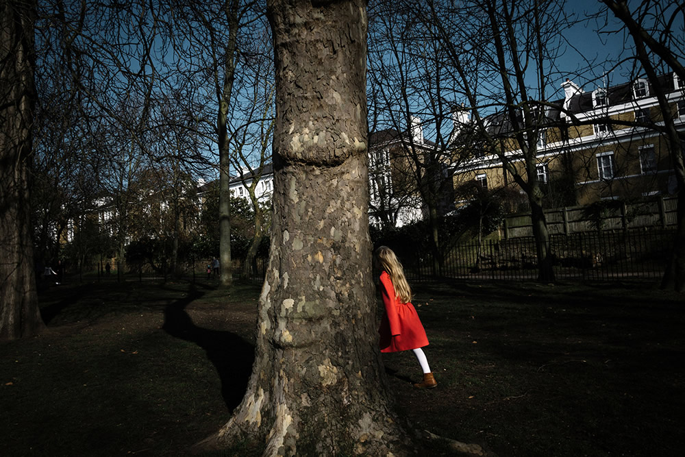 10 عکس نهایی خیره‌ کننده از جشنواره عکاسی خیابانی لندن