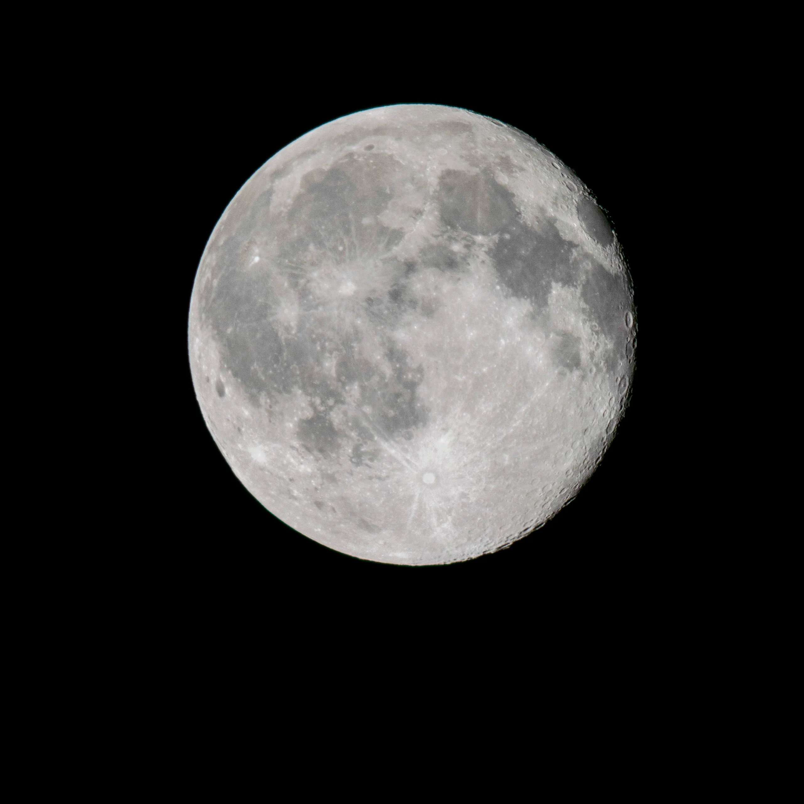 20 waning gibbous d300 leica scaled
