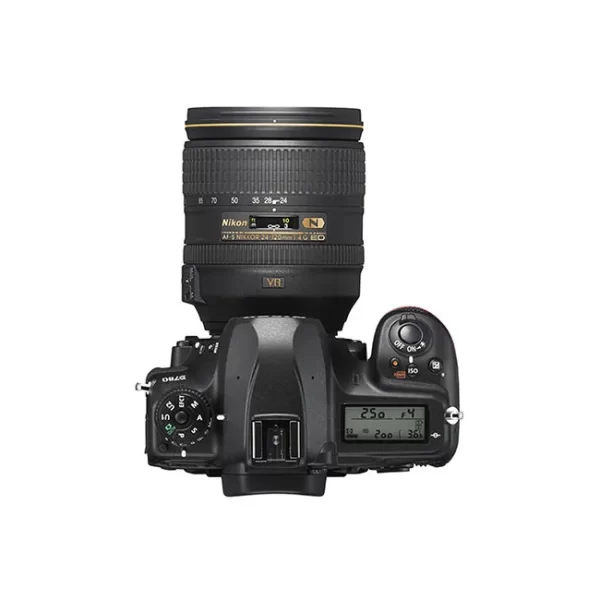 تصویر دوربین نیکون Nikon D780 24-120mm از بالا