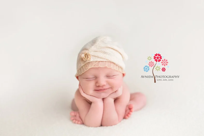 Avnida Photography newborn posing