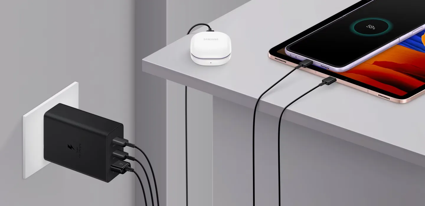 levant feature get 3 devices charging all at the same time 532743943