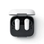 نمای داخل کیس شارژ هندزفری Soundcore R50i NC سفید