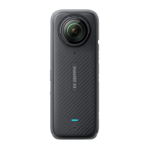 تصویر پشت دوربین 360 درجه Insta360 X4