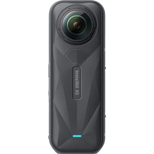 نمای پشتی دوربین Insta360 X5 با طراحی مات و لوگو