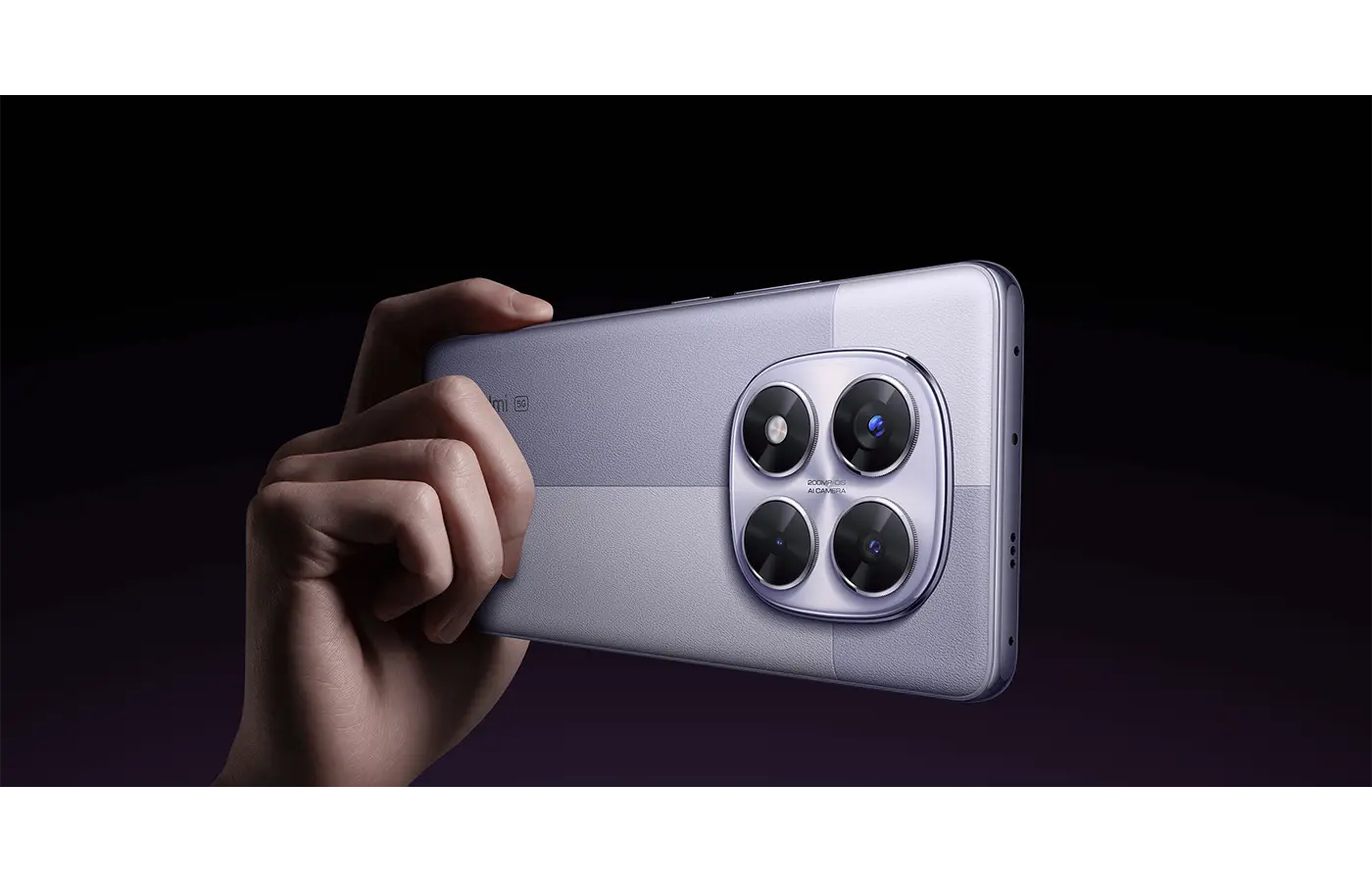 گوشی Redmi Note 14 Pro 5G در دست کاربر