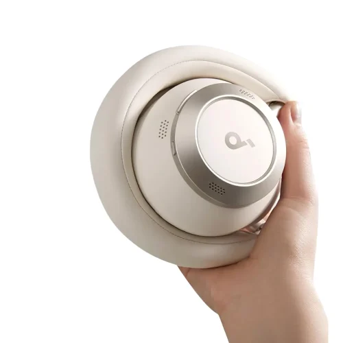 طراحی تاشو هدفون Soundcore Space ONE Pro رنگ سفید