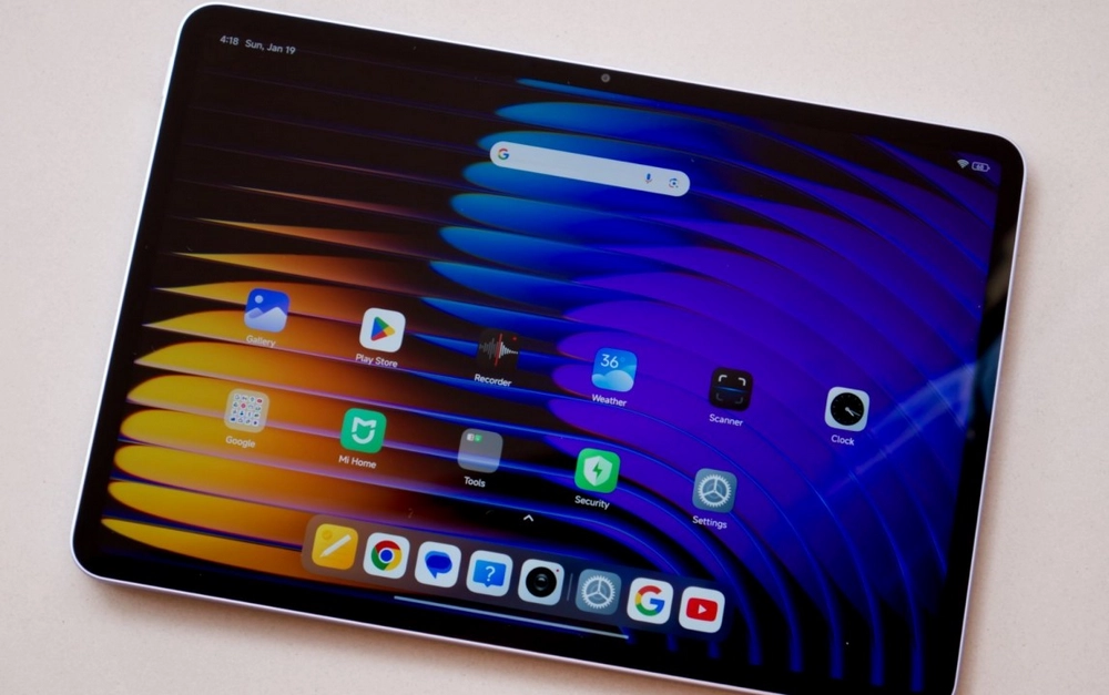 تصویر تبلت Xiaomi Pad 7 با نمایشگر روشن و رابط کاربری اختصاصی، مناسب برای استفاده روزمره، با مشخصات رم 8 گیگ و حافظه داخلی 128 گیگابایت