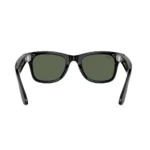 نمای پشت عینک Ray-Ban Meta Wayfarer با لنز سبز و دسته‌های پهن